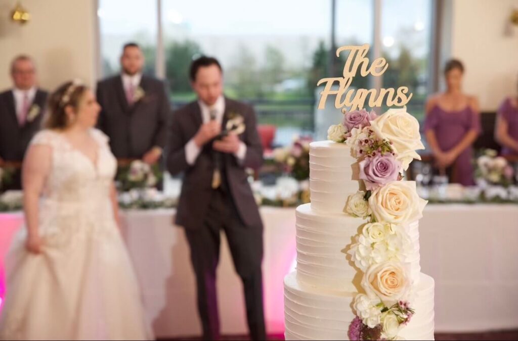 flowers on cake first dance chicago suburbs